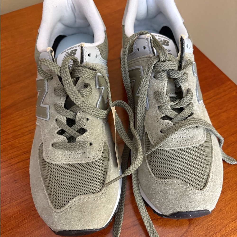 Brand new, never worn New Balance.